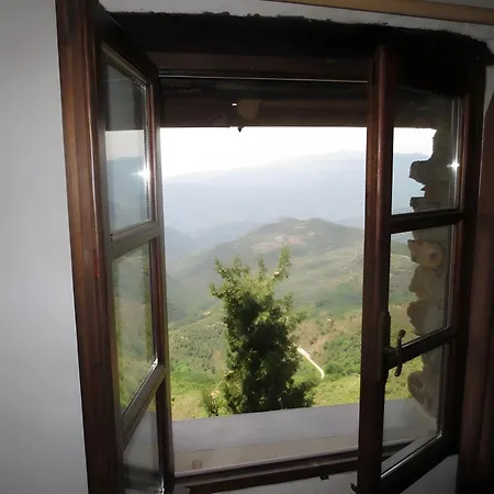 Lovers' Nest - Unita 1 *