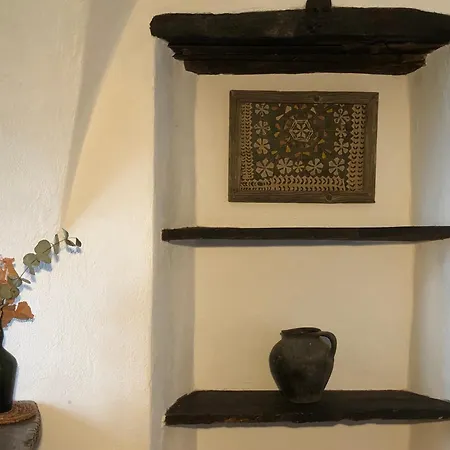Lovers' Nest - Unita 1 * Baiardo